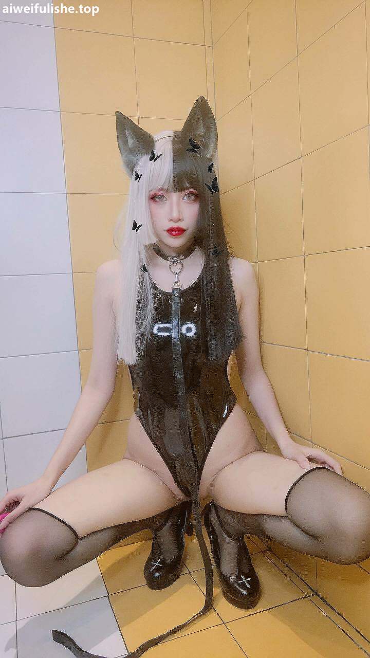 Byoru-Luna Latex [51P2V-98MB] cosplay美女-第3张