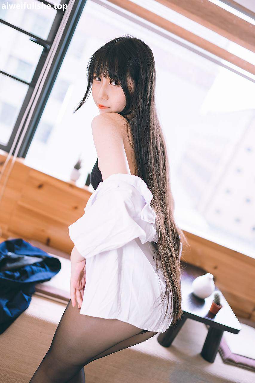 不呆猫-校服JK[64p4v518M] JK制服-第7张