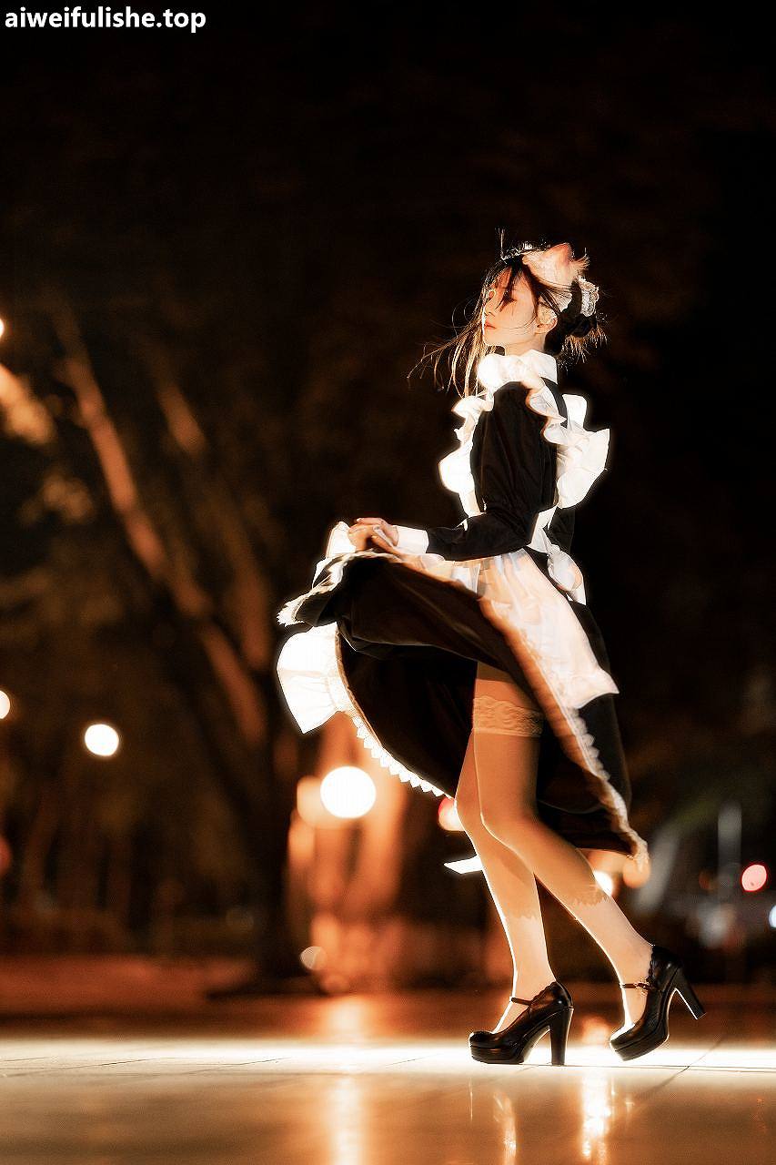 桜桃喵-长裙妹抖（夜）[19p647M] cosplay美女-第2张