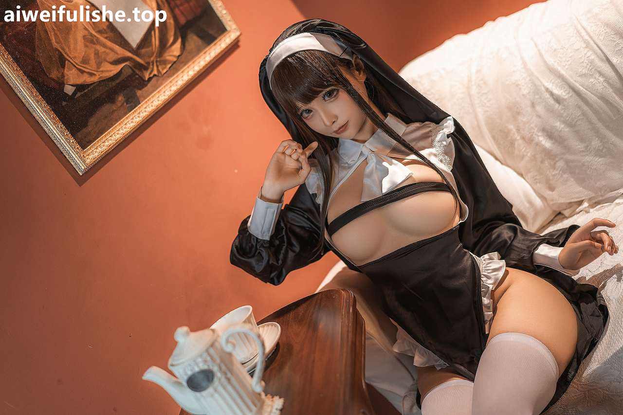 蠢沫沫  仆-修女 [42P-656MB] cosplay美女-第2张