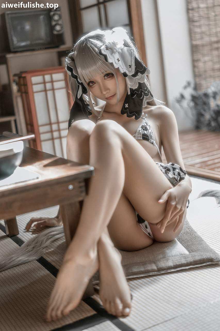 蠢沫沫-可畏婚纱绅士版[50P-632MB] cosplay美女-第4张