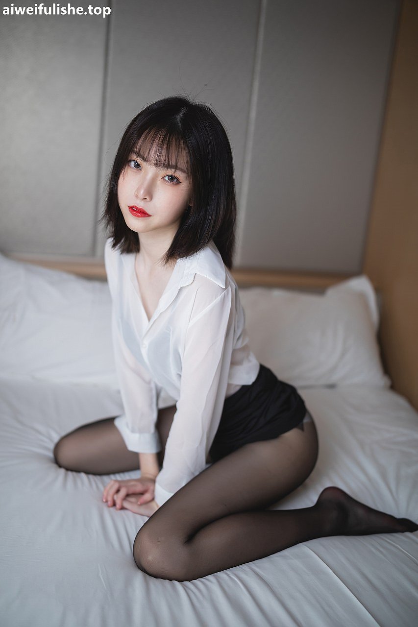 许岚LAN-OL制服 [41P-587MB] 网红福利-第6张