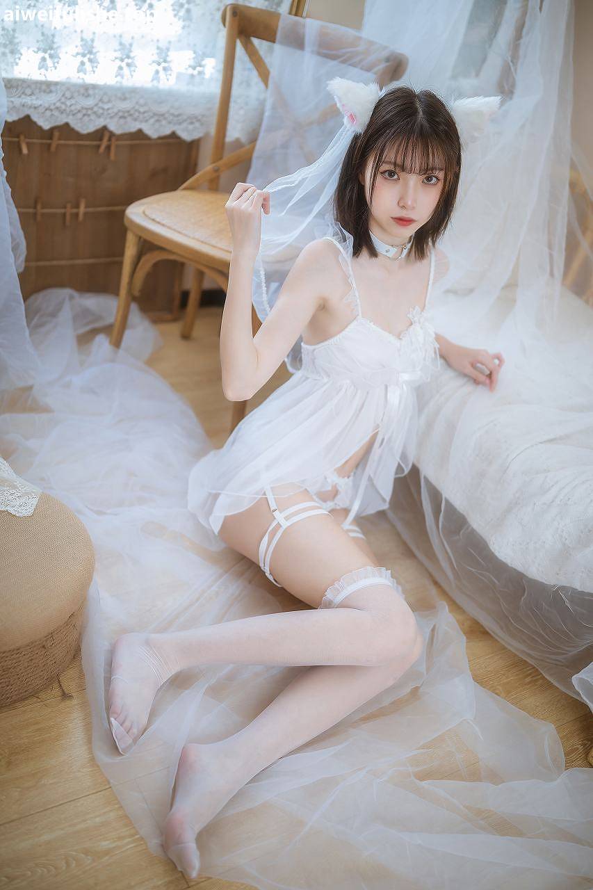 许岚LAN-少女白色裙 [41P-627MB] 网红福利-第4张