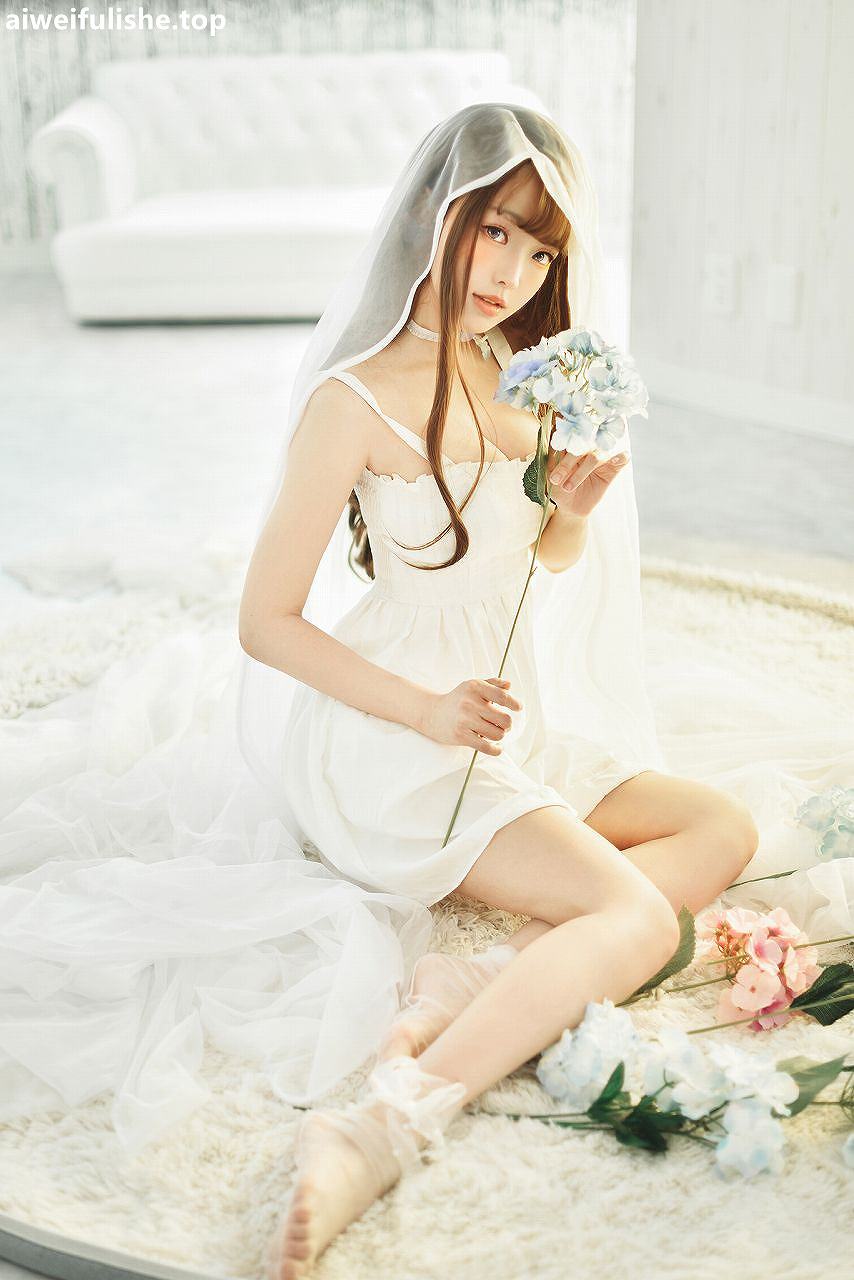 ElyEE子-White Dress [22P-27MB] 推特美女-第6张