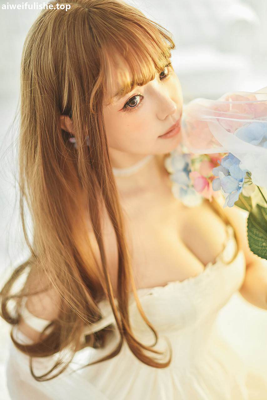 ElyEE子-White Dress [22P-27MB] 推特美女-第2张