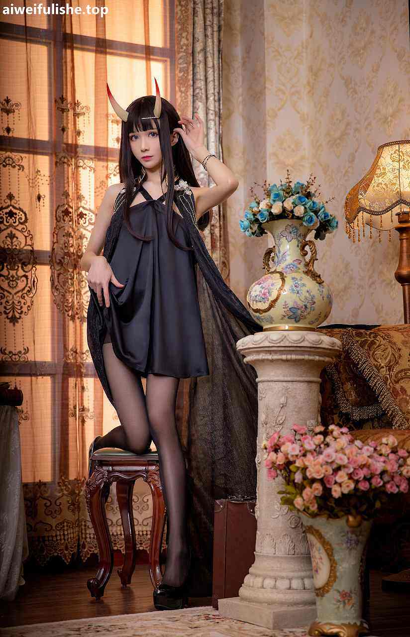 Tomoyo酱-碧蓝 能代礼服 [12P-270MB] cosplay美女-第3张