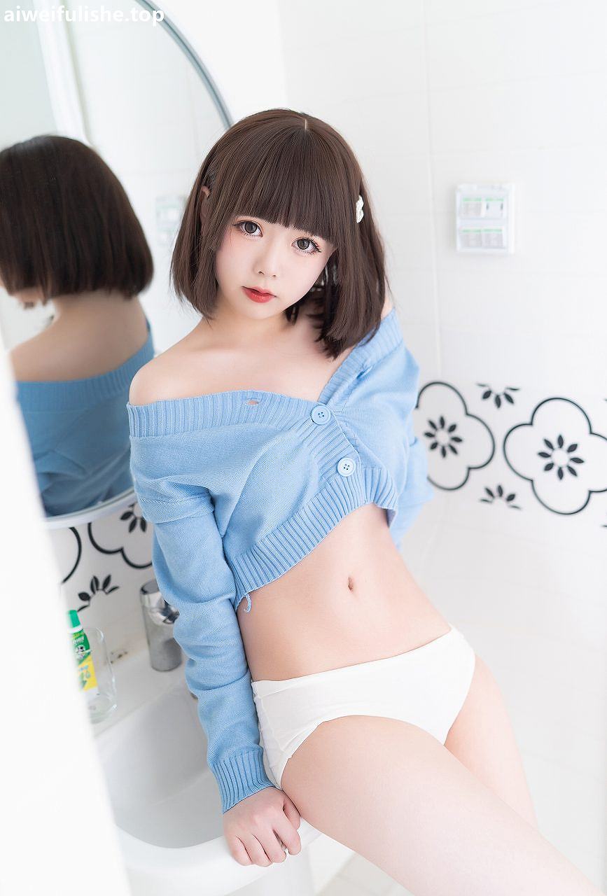 向小圆-蓝色之夏 [42P-247MB] 网红福利-第6张