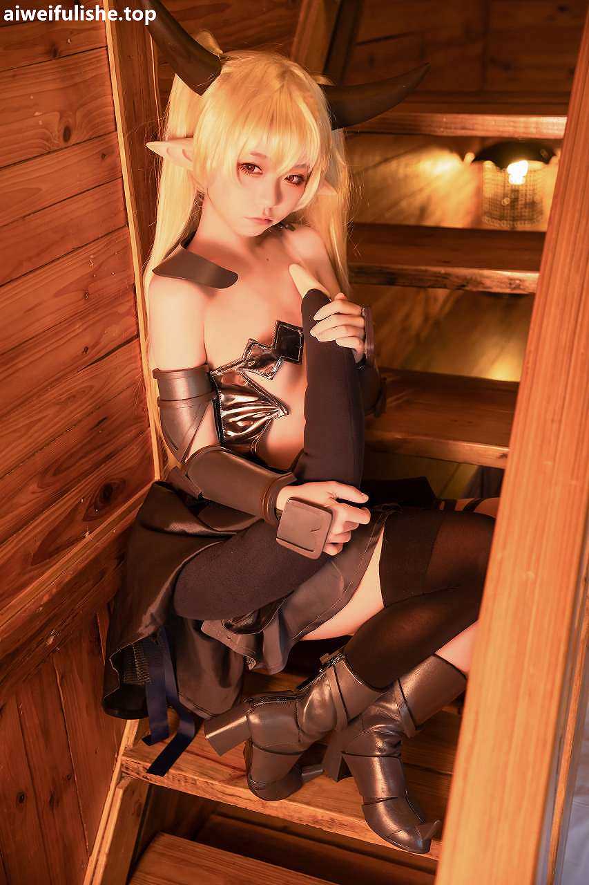 G44不会受伤-库尔姆[16p201M] cosplay美女-第3张