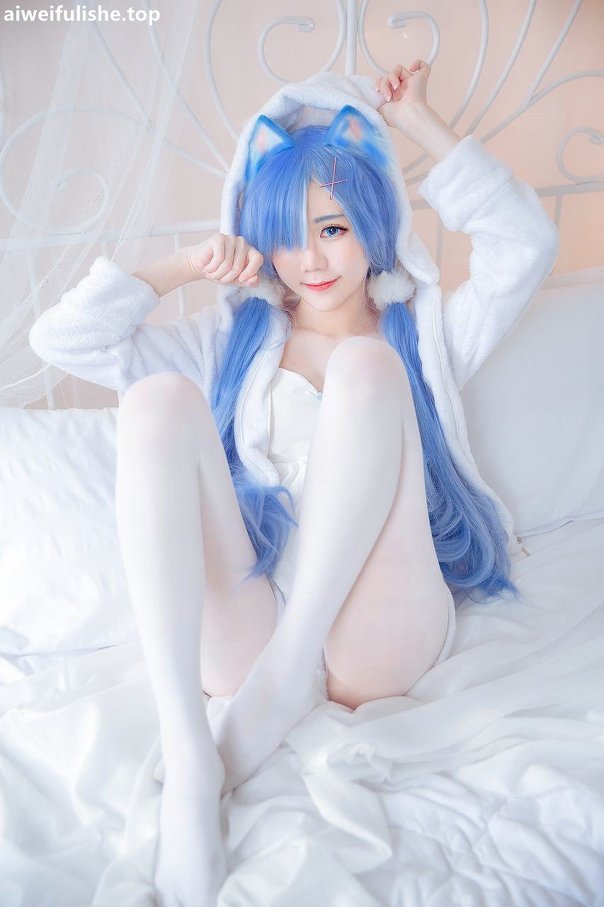 Sally Dorasnow-Rem White Kitty [49P-281MB] cosplay美女-第7张