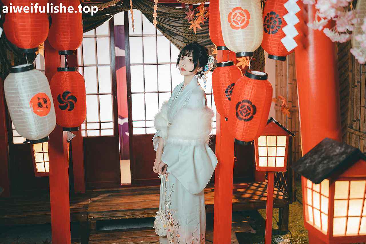 rioko凉凉子-《年上の韵》温泉旅行 [39P6V-512MB] cosplay美女-第5张