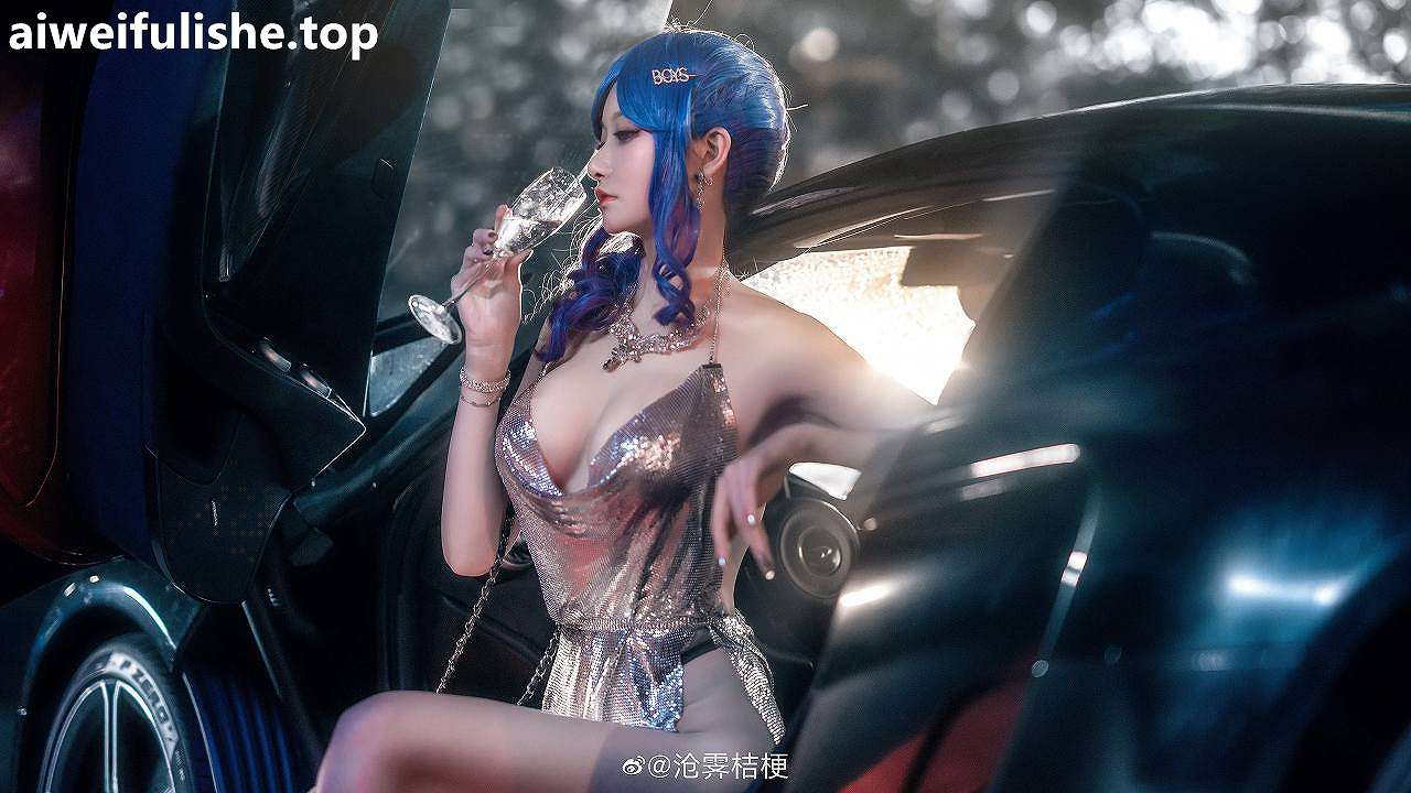 沧霁桔梗-圣路易斯 [12P-215MB] cosplay美女-第6张