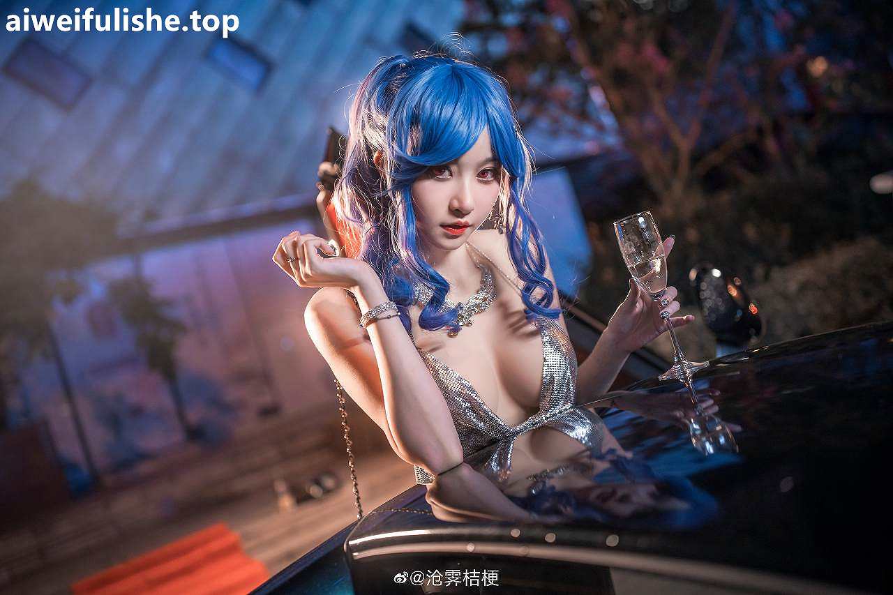 沧霁桔梗-圣路易斯 [12P-215MB] cosplay美女-第4张
