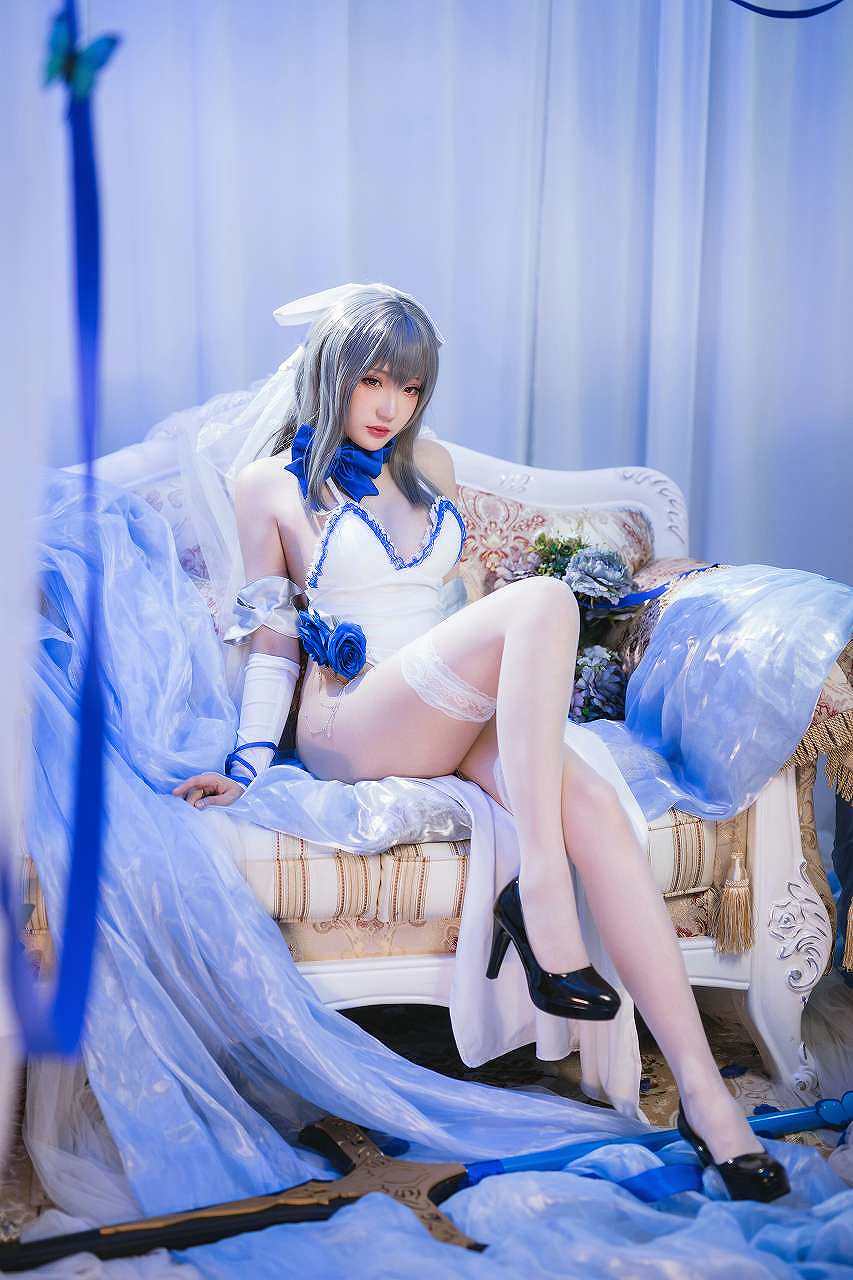 瓜希酱-路易九世礼服 [22P-122MB] 性感诱惑-第2张