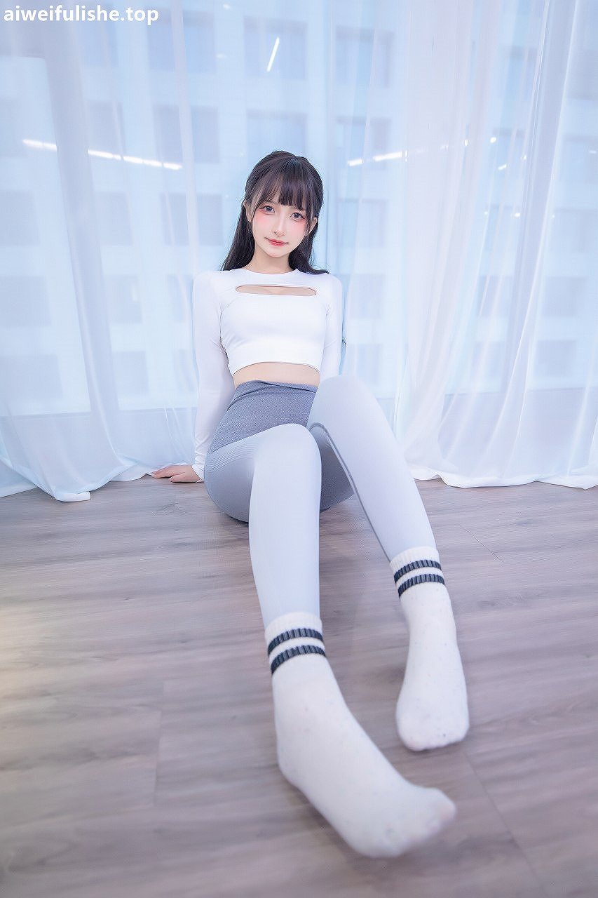 神楽坂真冬-瑜伽少女 [75P-207MB] 体操服-第2张