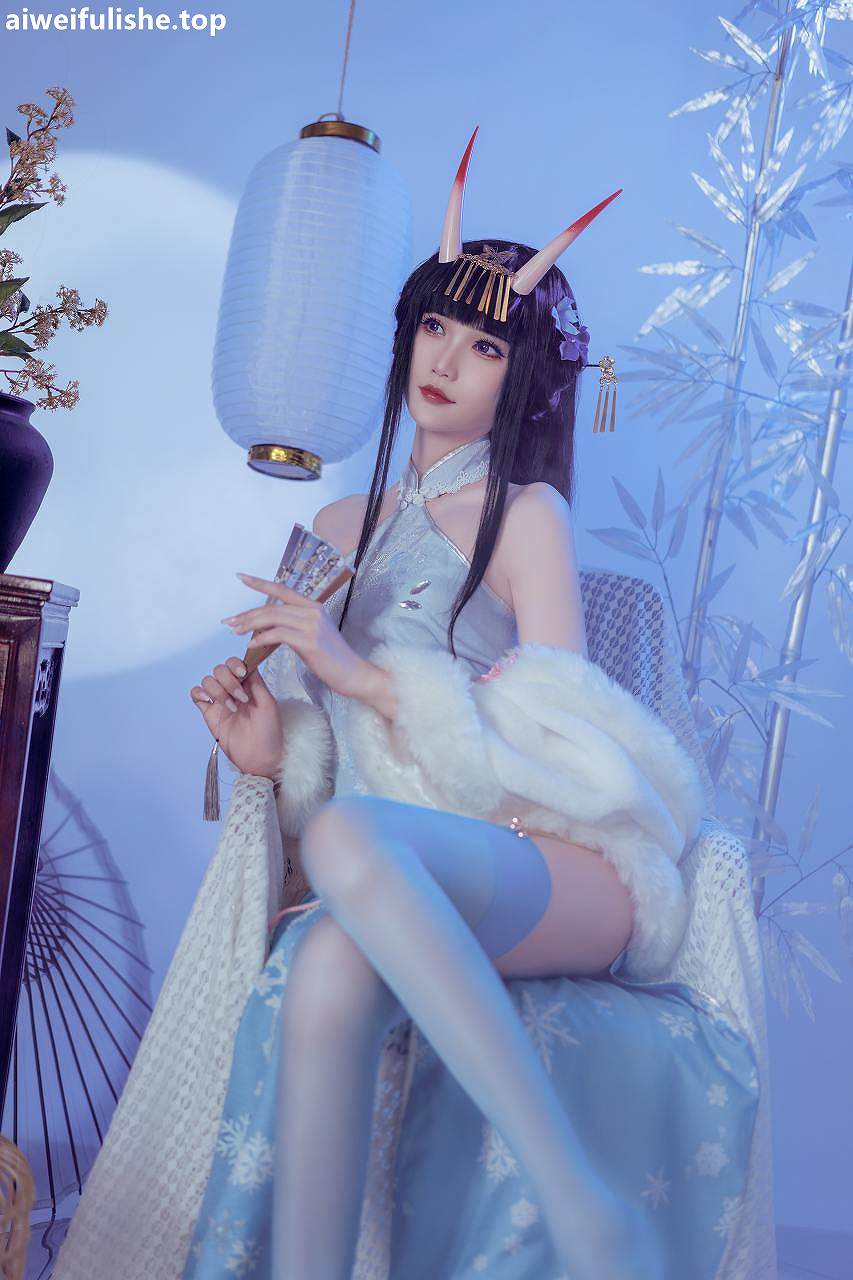 花兮_honoka-能代 冬雪沁香 [12P-234MB] 丝袜写真-第3张