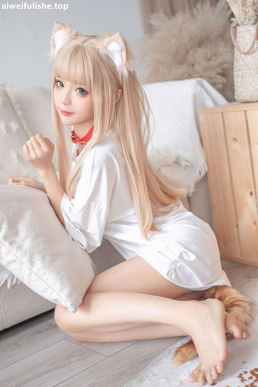 蠢沫沫-黄豆粉绅士版[140P-1.16G] cosplay美女-第5张