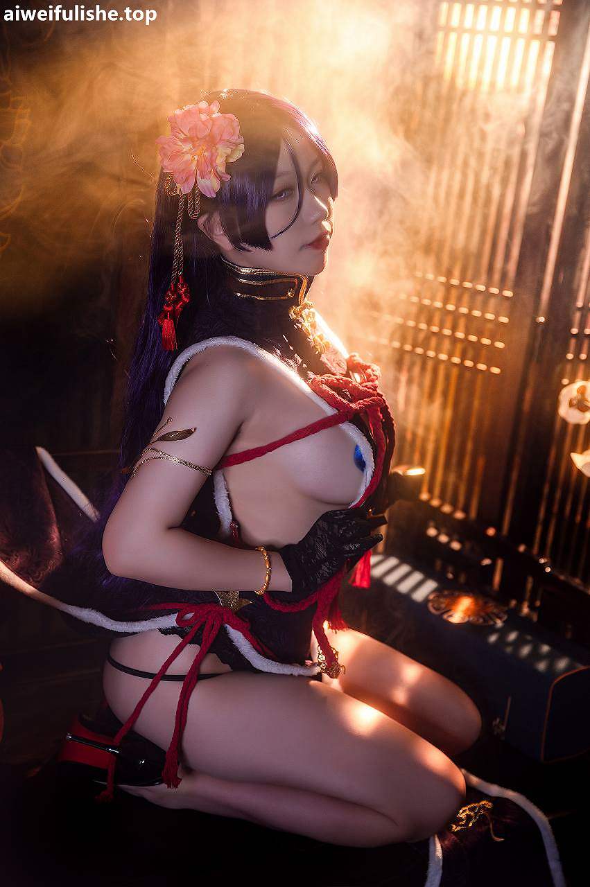 一北亦北-奶光新春旗袍 [42P1V-540MB] cosplay美女-第6张