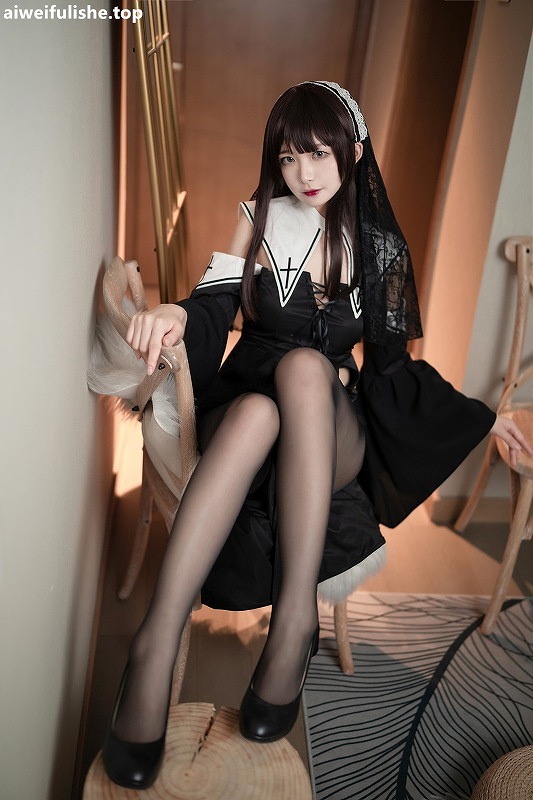 封疆疆v-黑色修女 [40P-512MB] 修女装-第3张
