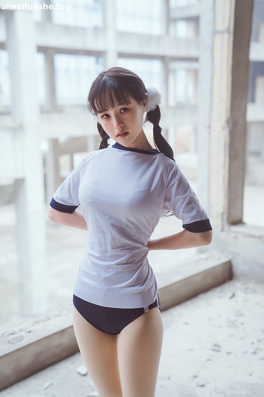晕崽Zz-工地日记 [70P1V-1.34GB] 体操服-第6张