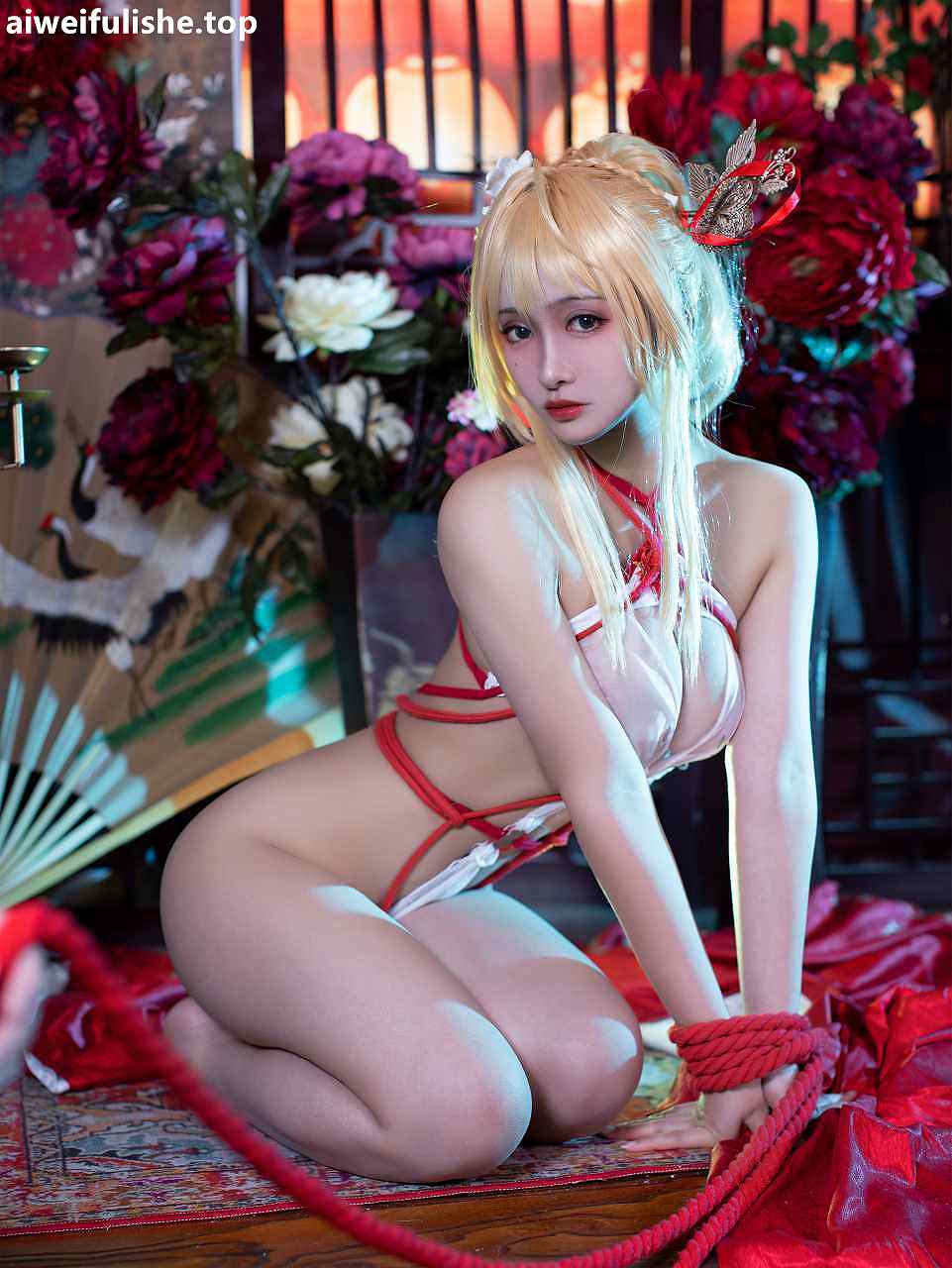 洛璃 LoLiSAMA-光荣凉夜香雪 [36P-436MB] 性感诱惑-第3张