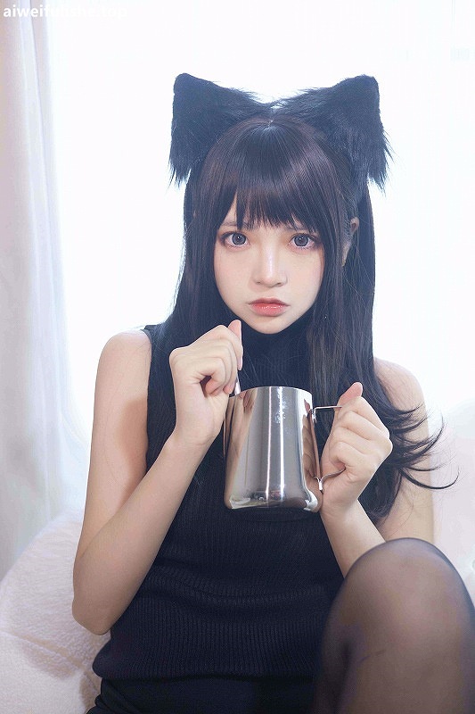 疯猫ss-黑毛衣少女 [80P-1.17GB] 性感诱惑-第7张