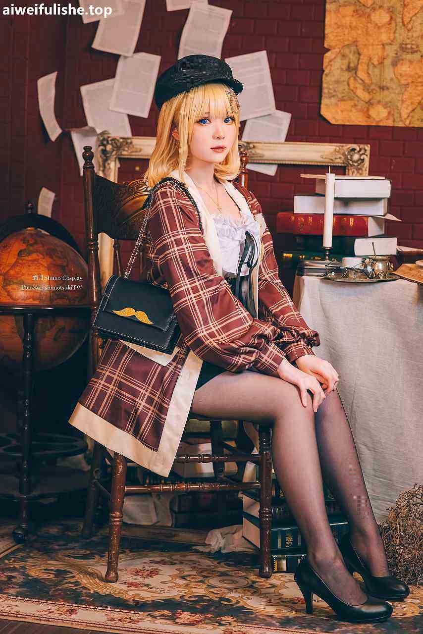 霜月shimo-华生 · 阿米莉亚 [11P-308MB] cosplay美女-第4张