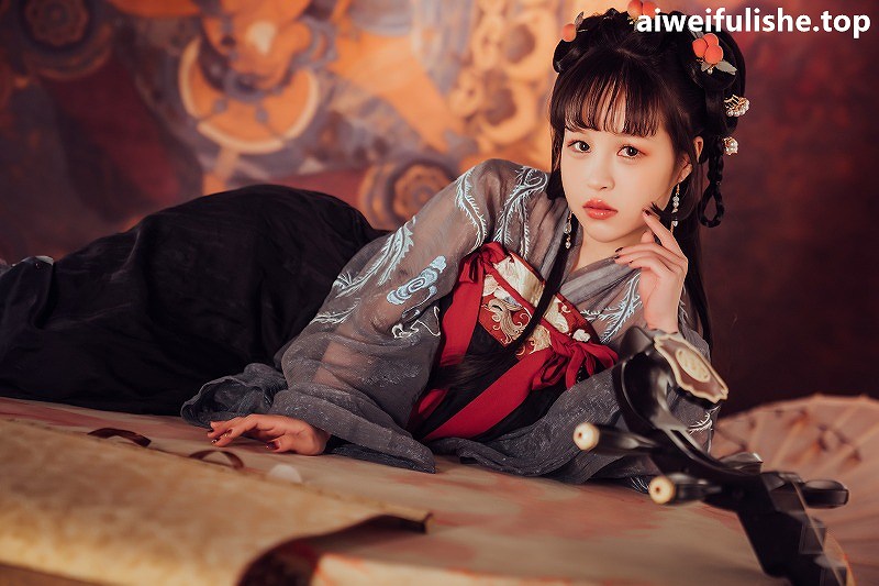 晕崽Zz-小琵琶精 [100P1V-1.03GB] 巨乳-第5张