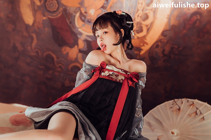 晕崽Zz-小琵琶精 [100P1V-1.03GB] 巨乳-第3张