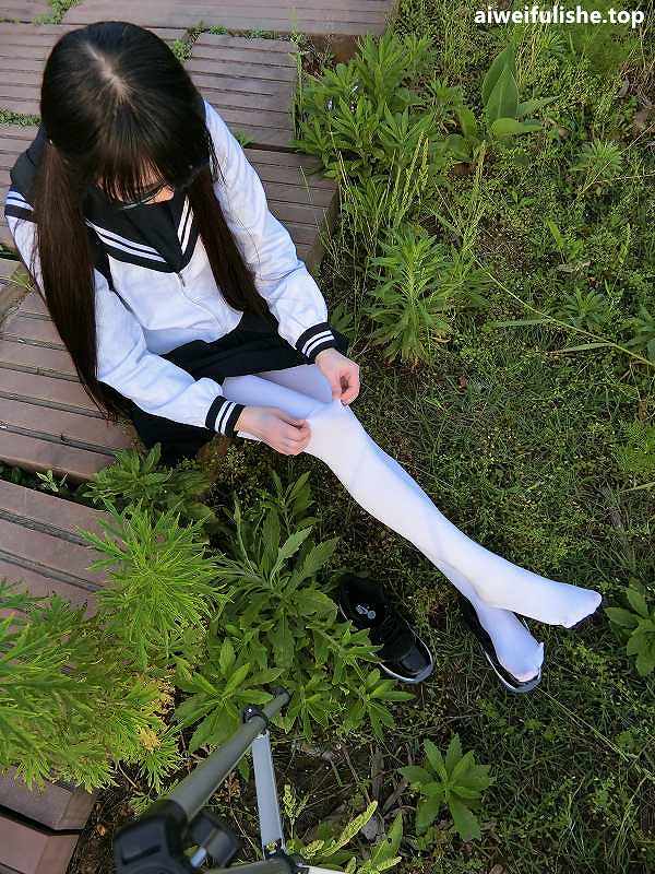 西尔酱-户外jk白丝 [53P-327MB] JK制服-第2张