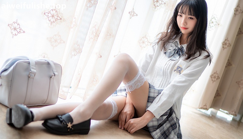 西瓜少女-JK格子裙 [23P-148MB] JK制服-第1张
