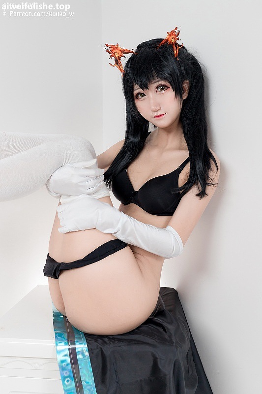越南美女Kuuko W-Tamaki Kotatsu [25P-71MB] 微乳-第4张