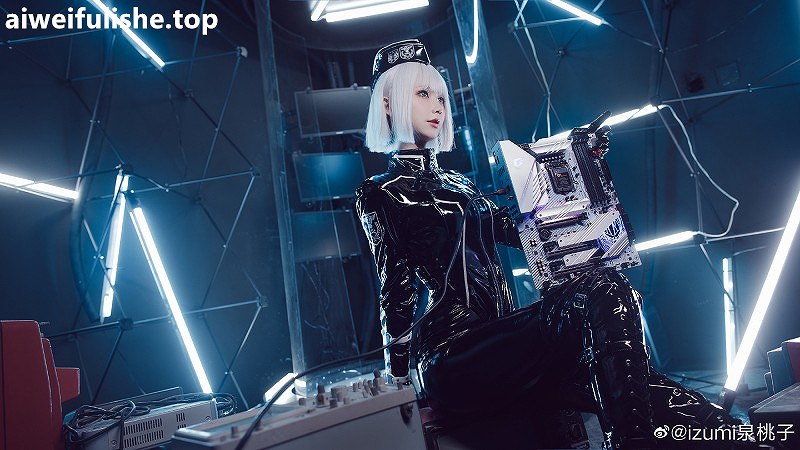 izumi泉桃子-帝国通讯官 [30P-233MB] cosplay美女-第6张