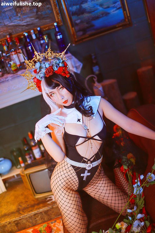 云溪溪-奶桃 修女 [22P-473MB] 修女装-第3张