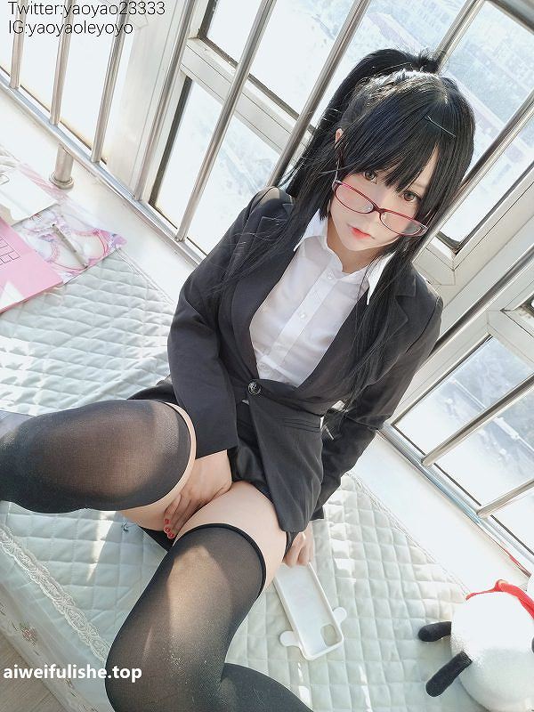 摇摇乐yoyo-自撮り [108P1V-350MB] OL制服-第2张