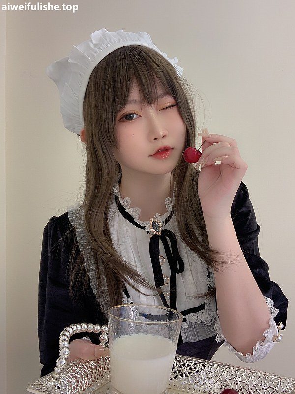 是依酱呀-女仆馆长 [50P5V-225MB] 女仆-第7张