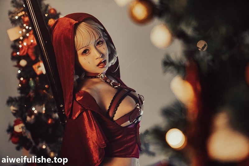 晕崽Zz-圣诞小红帽 [46P1V-847MB] cosplay美女-第6张