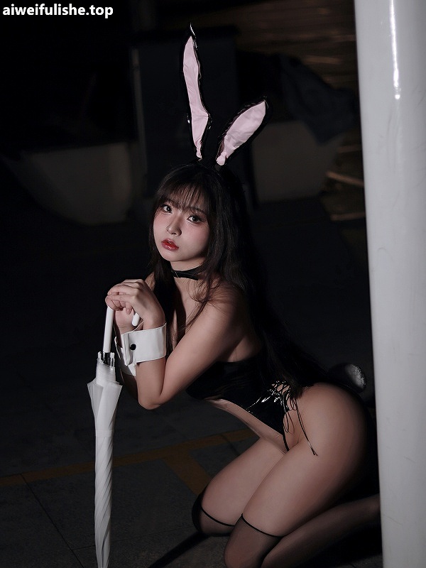 yuuhui玉汇-雨中透明兔女郎 [35P-337MB] 兔女郎-第4张