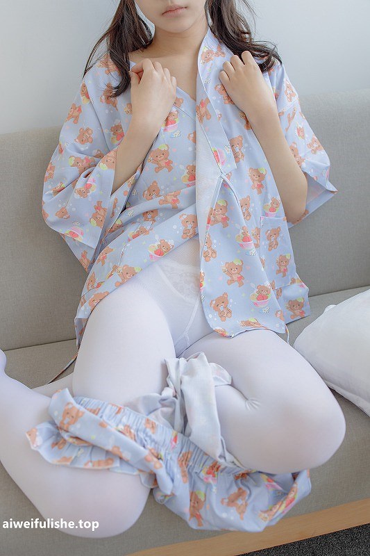 森萝财团-内部VIP写真06 小香 80D白丝[104p1v3.39G] 清纯可爱-第5张