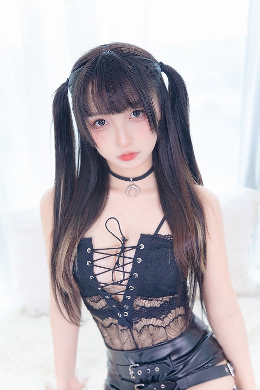 神楽坂真冬-星罗密布 [75P-197MB] 美脚-第8张