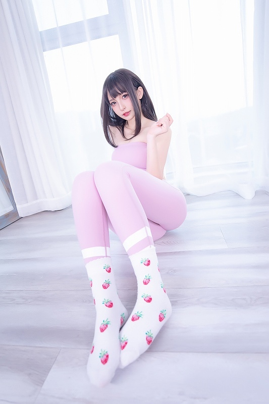 神楽坂真冬-草莓蜜桃 [75P-143MB] 清纯可爱-第4张