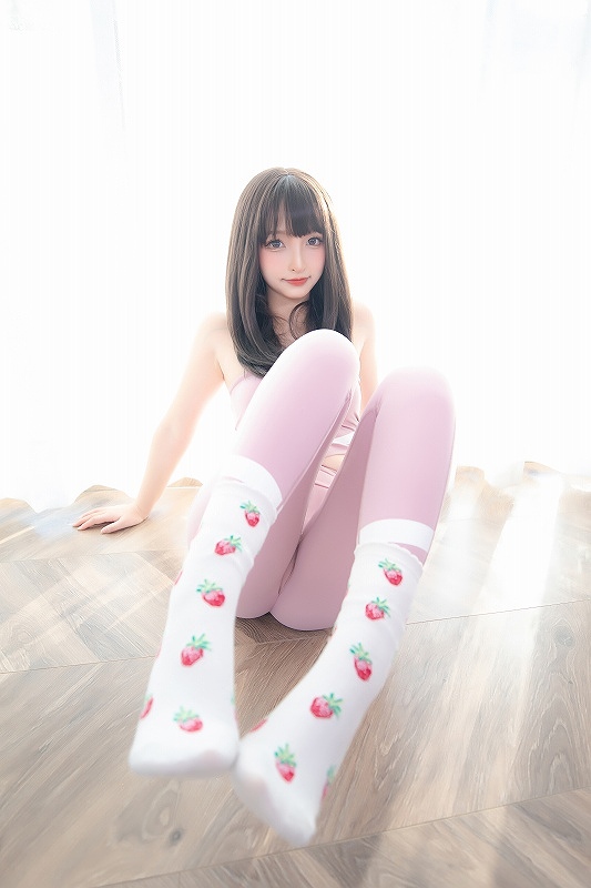 神楽坂真冬-草莓蜜桃 [75P-143MB] 清纯可爱-第5张