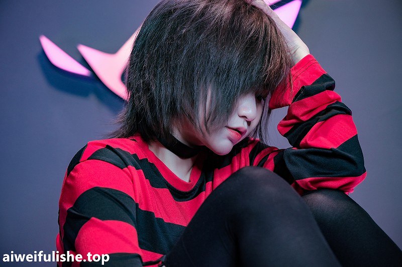 Potato Godzilla-Emo Girlfriend [24P-386MB] 巨乳-第7张
