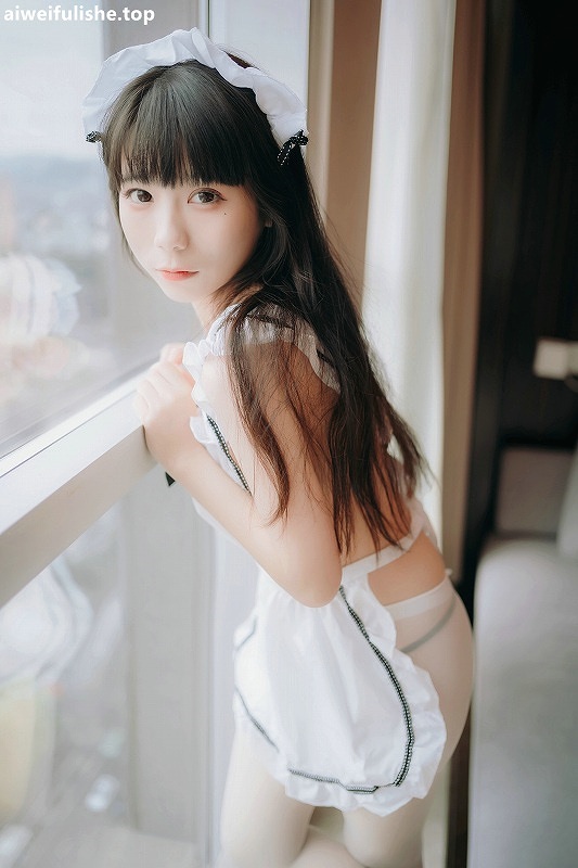 usejan(蓝蓝)-小厨娘 [46P-134MB] 微乳-第7张