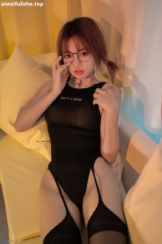 柒柒要乖哦-竞泳水着[82p1.03G] 性感诱惑-第4张