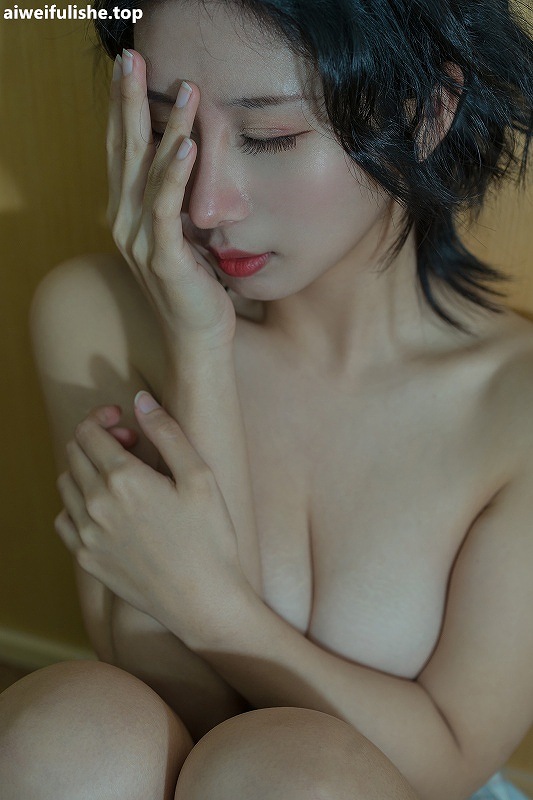 秋和柯基&云溪溪-日记 [70P1V-1.76GB] JK制服-第3张