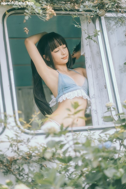 蠢沫沫-大巴车 [130P-1.28GB] 内衣-第5张