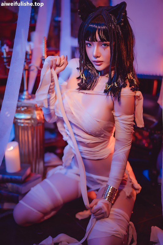 雯妹不讲道理-4月舰长《木乃伊》[36P-514MB] cosplay美女-第3张