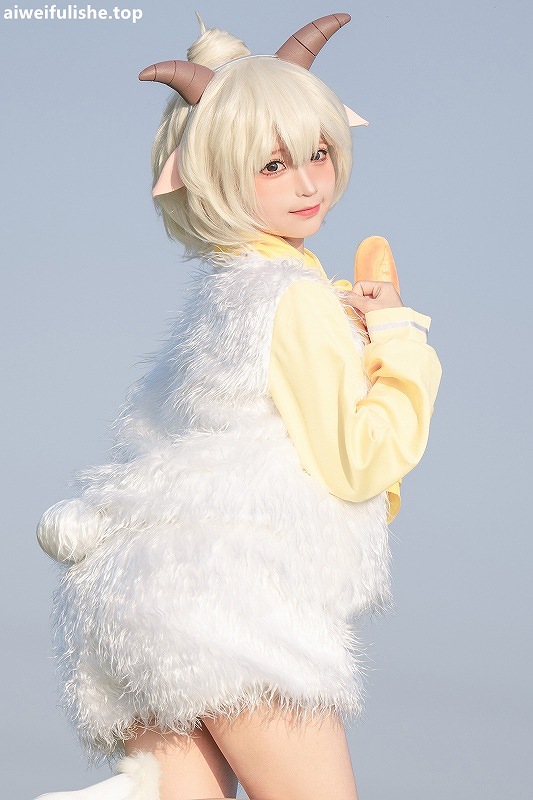 蠢沫沫-懒羊羊[20p153M] cosplay美女-第3张