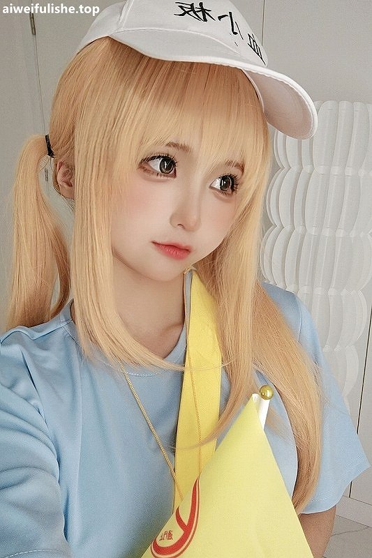 蠢沫沫四套自拍（血小板+黄漫老师+洛天依+间谍过家家）[28p15M] cosplay美女-第5张