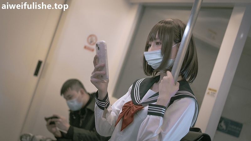 西园寺南歌-电车物语 [145P10V-2.39GB] JK制服-第3张